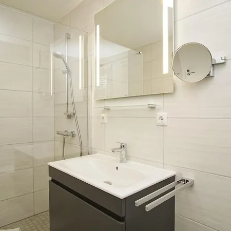 Rex Rugia Fewo17-8 Strandnah,balkon,sauna,pool Apartment